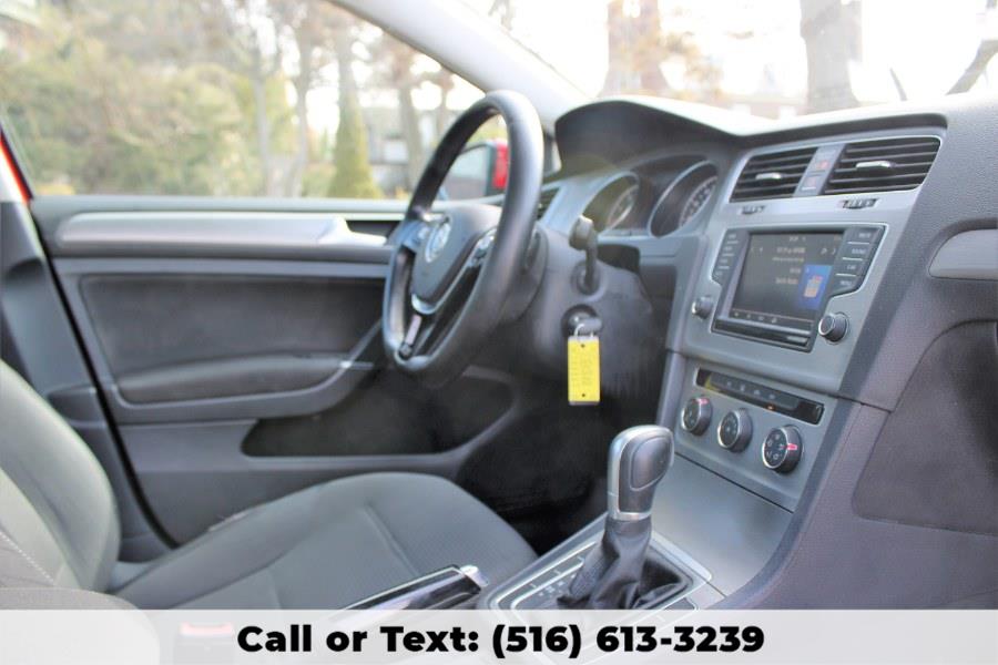 2016 Volkswagen Golf 4dr HB Auto TSI S, available for sale in Great Neck, New York | Great Neck Car Buyers & Sellers. Great Neck, New York 2016 Volkswagen Golf 4dr HB Auto TSI S, available for sale in Great Neck, New York | Great Neck Car Buyers & Sellers. Great Neck, New York