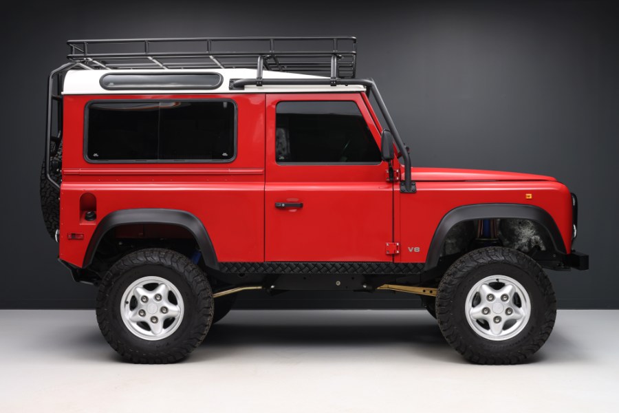 1997 Land Rover Defender 90 2dr Station Wagon Hard-Top, available for sale in North Salem, New York | Meccanic Shop North Inc. North Salem, New York 1997 Land Rover Defender 90 2dr Station Wagon Hard-Top, available for sale in North Salem, New York | Meccanic Shop North Inc. North Salem, New York