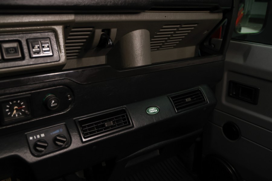 1997 Land Rover Defender 90 2dr Station Wagon Hard-Top, available for sale in North Salem, New York | Meccanic Shop North Inc. North Salem, New York 1997 Land Rover Defender 90 2dr Station Wagon Hard-Top, available for sale in North Salem, New York | Meccanic Shop North Inc. North Salem, New York