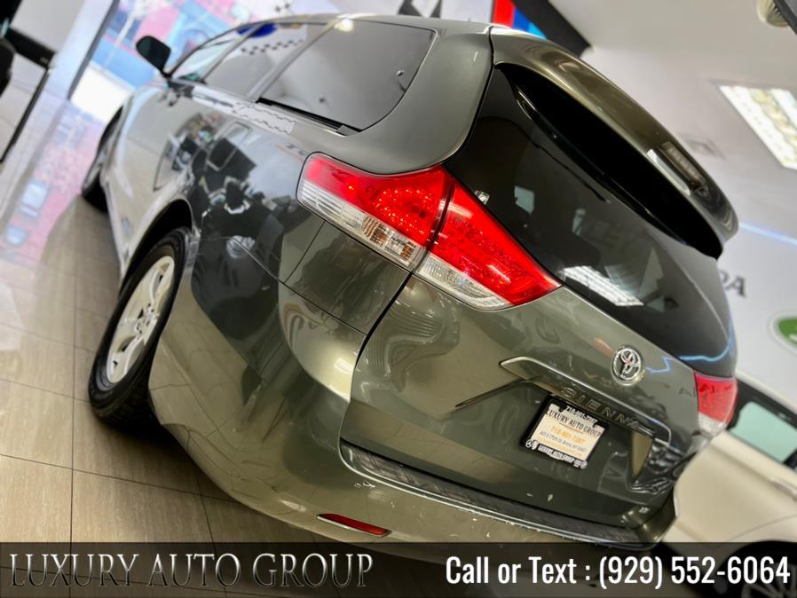 2011 Toyota Sienna 5dr 8-Pass Van V6 LE FWD, available for sale in Bronx, New York | Luxury Auto Group. Bronx, New York 2011 Toyota Sienna 5dr 8-Pass Van V6 LE FWD, available for sale in Bronx, New York | Luxury Auto Group. Bronx, New York