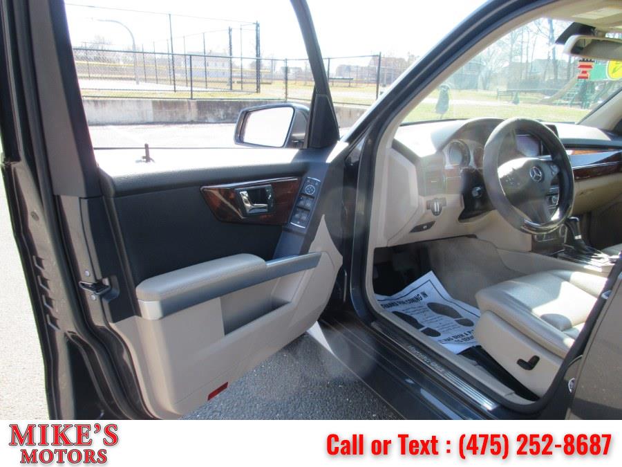 2010 Mercedes-Benz GLK-Class 4MATIC 4dr GLK350, available for sale in Stratford, Connecticut | Mike's Motors LLC. Stratford, Connecticut 2010 Mercedes-Benz GLK-Class 4MATIC 4dr GLK350, available for sale in Stratford, Connecticut | Mike's Motors LLC. Stratford, Connecticut