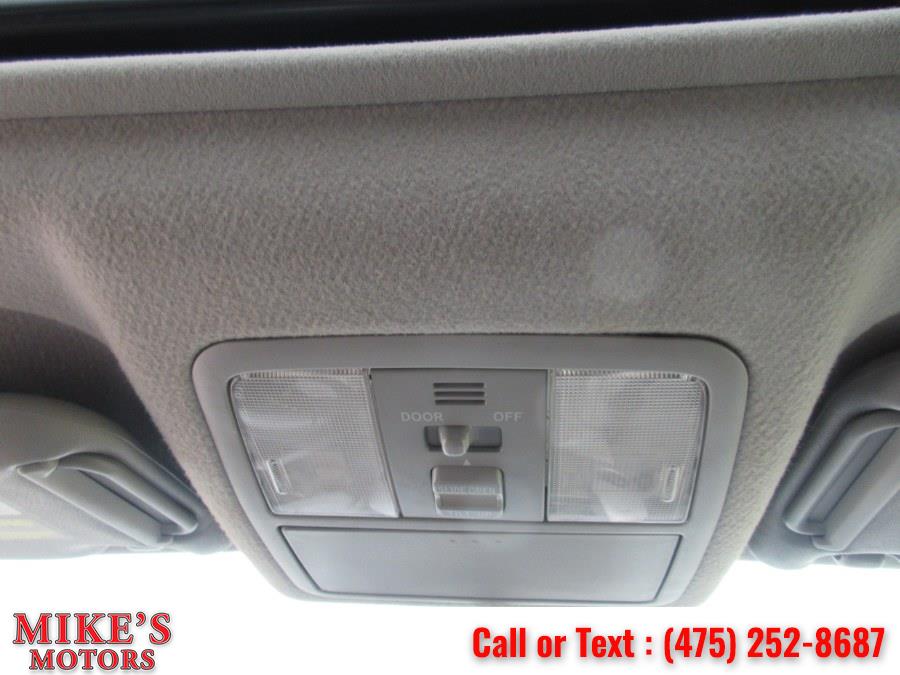 2008 Toyota RAV4 4WD 4dr 4-cyl 4-Spd AT Sport (Natl), available for sale in Stratford, Connecticut | Mike's Motors LLC. Stratford, Connecticut 2008 Toyota RAV4 4WD 4dr 4-cyl 4-Spd AT Sport (Natl), available for sale in Stratford, Connecticut | Mike's Motors LLC. Stratford, Connecticut
