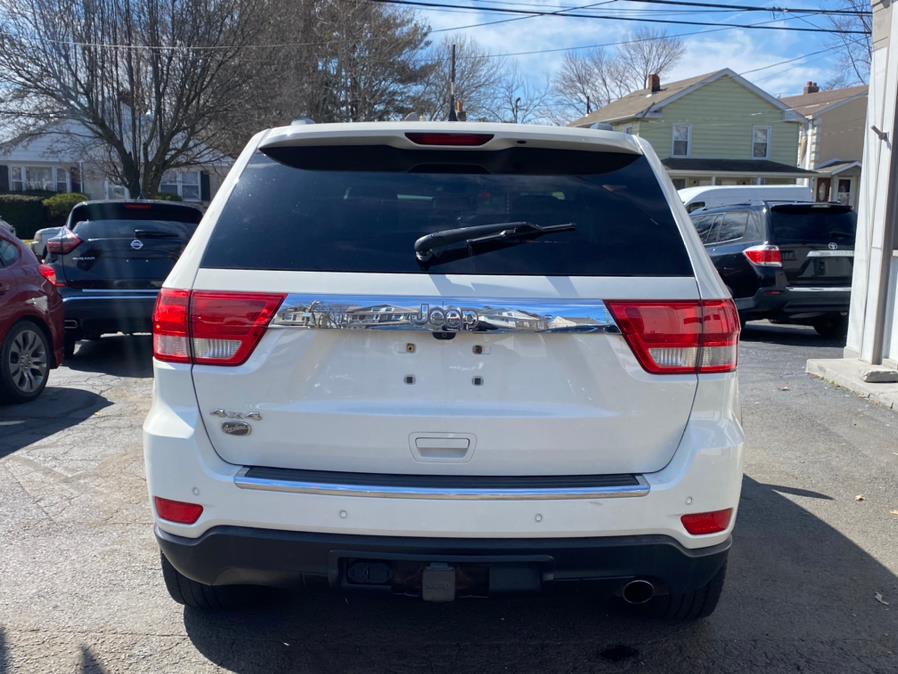 2011 Jeep Grand Cherokee OVERLAND, available for sale in Bridgeport, Connecticut | CT Auto. Bridgeport, Connecticut 2011 Jeep Grand Cherokee OVERLAND, available for sale in Bridgeport, Connecticut | CT Auto. Bridgeport, Connecticut