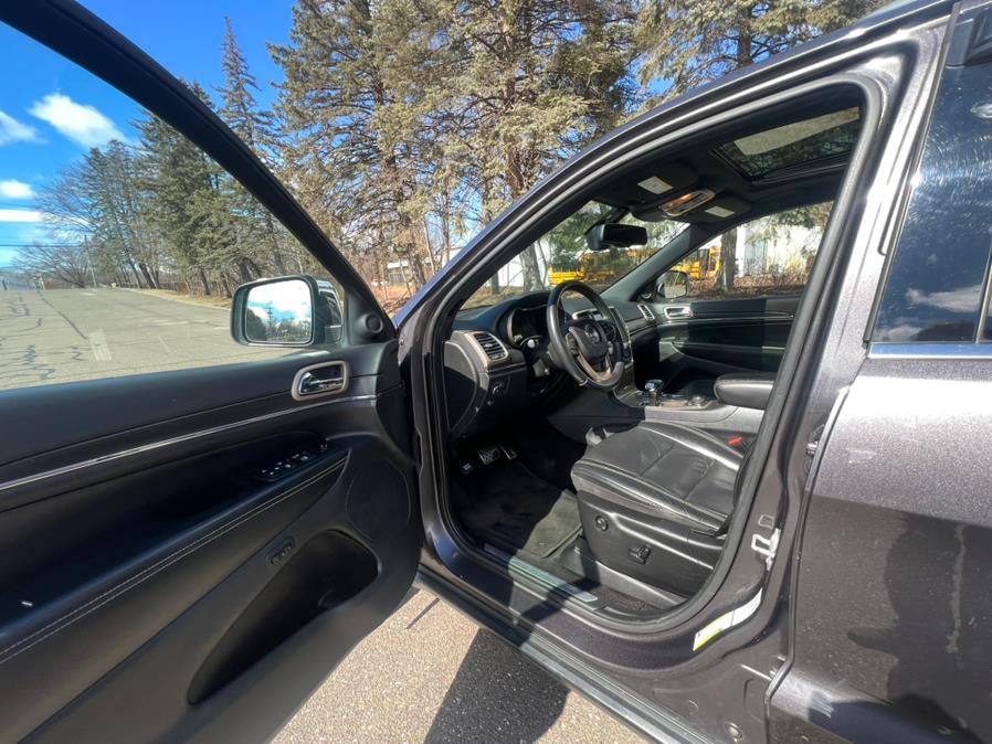 2015 Jeep Grand Cherokee 4WD 4dr Limited, available for sale in Waterbury, Connecticut | Platinum Auto Care. Waterbury, Connecticut 2015 Jeep Grand Cherokee 4WD 4dr Limited, available for sale in Waterbury, Connecticut | Platinum Auto Care. Waterbury, Connecticut