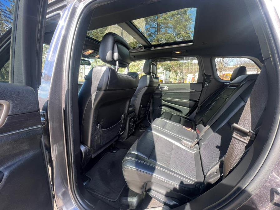 2015 Jeep Grand Cherokee 4WD 4dr Limited, available for sale in Waterbury, Connecticut | Platinum Auto Care. Waterbury, Connecticut 2015 Jeep Grand Cherokee 4WD 4dr Limited, available for sale in Waterbury, Connecticut | Platinum Auto Care. Waterbury, Connecticut