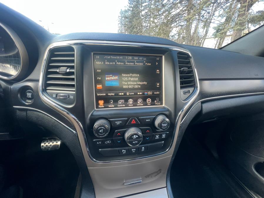 2015 Jeep Grand Cherokee 4WD 4dr Limited, available for sale in Waterbury, Connecticut | Platinum Auto Care. Waterbury, Connecticut 2015 Jeep Grand Cherokee 4WD 4dr Limited, available for sale in Waterbury, Connecticut | Platinum Auto Care. Waterbury, Connecticut