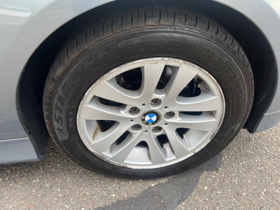 2007 BMW 3 Series 4dr Sdn 328xi AWD SULEV, available for sale in Waterbury, Connecticut | Platinum Auto Care. Waterbury, Connecticut 2007 BMW 3 Series 4dr Sdn 328xi AWD SULEV, available for sale in Waterbury, Connecticut | Platinum Auto Care. Waterbury, Connecticut