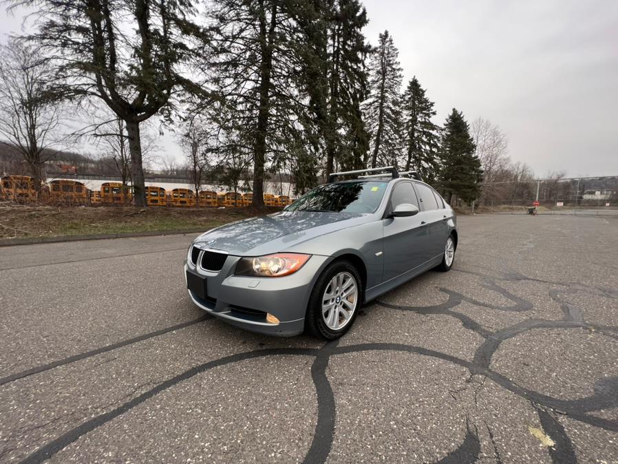 2007 BMW 3 Series 4dr Sdn 328xi AWD SULEV, available for sale in Waterbury, Connecticut | Platinum Auto Care. Waterbury, Connecticut 2007 BMW 3 Series 4dr Sdn 328xi AWD SULEV, available for sale in Waterbury, Connecticut | Platinum Auto Care. Waterbury, Connecticut