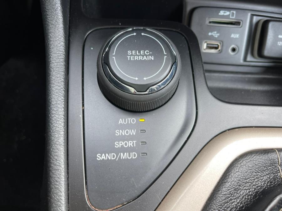 2015 Jeep Cherokee 4WD 4dr Latitude, available for sale in Merrimack, New Hampshire | Merrimack Autosport. Merrimack, New Hampshire 2015 Jeep Cherokee 4WD 4dr Latitude, available for sale in Merrimack, New Hampshire | Merrimack Autosport. Merrimack, New Hampshire