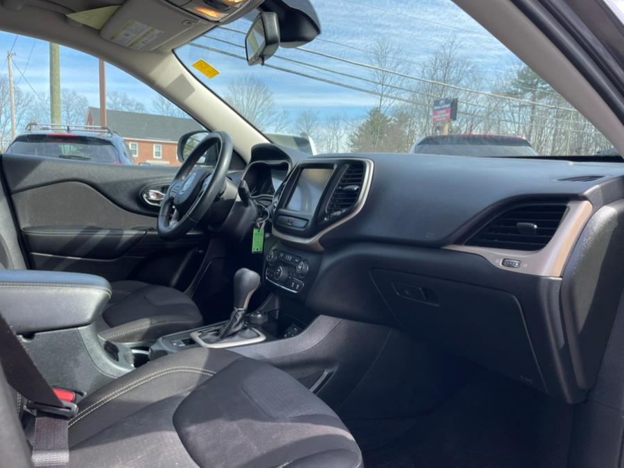 2015 Jeep Cherokee 4WD 4dr Latitude, available for sale in Merrimack, New Hampshire | Merrimack Autosport. Merrimack, New Hampshire 2015 Jeep Cherokee 4WD 4dr Latitude, available for sale in Merrimack, New Hampshire | Merrimack Autosport. Merrimack, New Hampshire