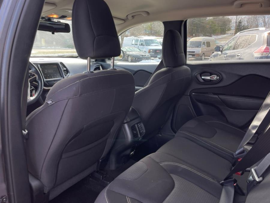 2015 Jeep Cherokee 4WD 4dr Latitude, available for sale in Merrimack, New Hampshire | Merrimack Autosport. Merrimack, New Hampshire 2015 Jeep Cherokee 4WD 4dr Latitude, available for sale in Merrimack, New Hampshire | Merrimack Autosport. Merrimack, New Hampshire