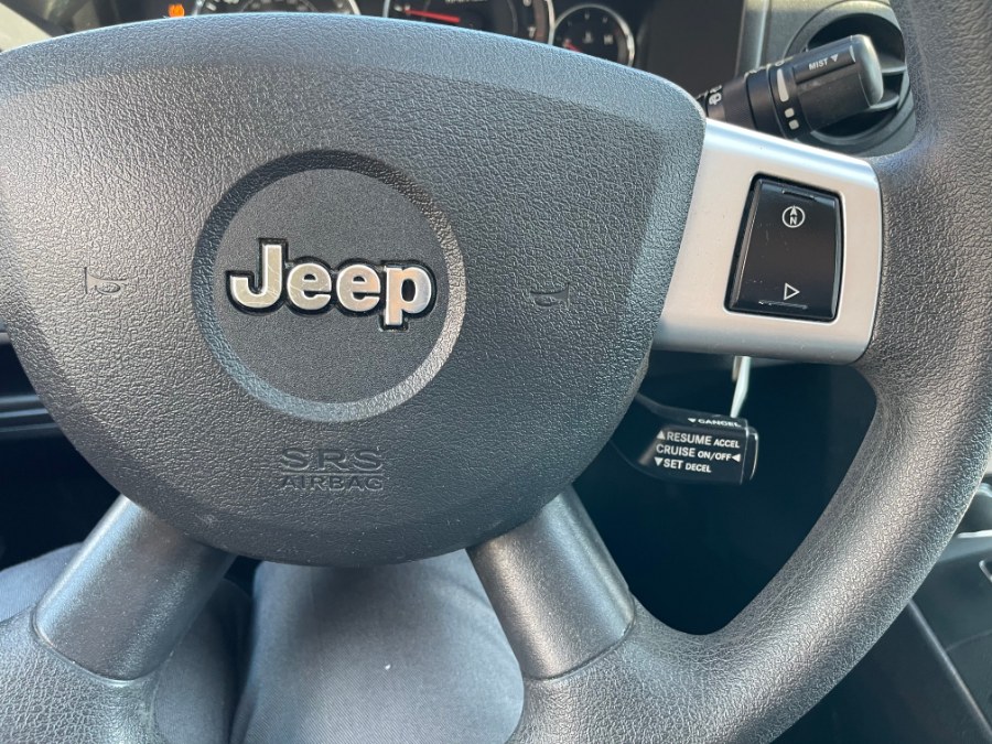 2008 Jeep Commander 4WD 4dr Sport, available for sale in Huntington Station, New York | My Auto Inc.. Huntington Station, New York 2008 Jeep Commander 4WD 4dr Sport, available for sale in Huntington Station, New York | My Auto Inc.. Huntington Station, New York