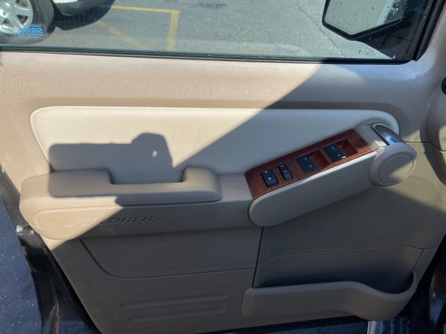 2008 Ford Explorer 4WD 4dr V8 Eddie Bauer, available for sale in Huntington Station, New York | My Auto Inc.. Huntington Station, New York 2008 Ford Explorer 4WD 4dr V8 Eddie Bauer, available for sale in Huntington Station, New York | My Auto Inc.. Huntington Station, New York