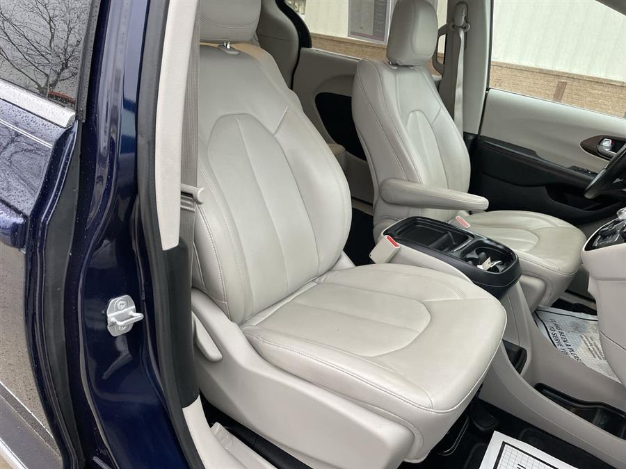 2017 Chrysler Pacifica Touring-L FWD, available for sale in Elida, Ohio | Josh's All Under Ten LLC. Elida, Ohio 2017 Chrysler Pacifica Touring-L FWD, available for sale in Elida, Ohio | Josh's All Under Ten LLC. Elida, Ohio