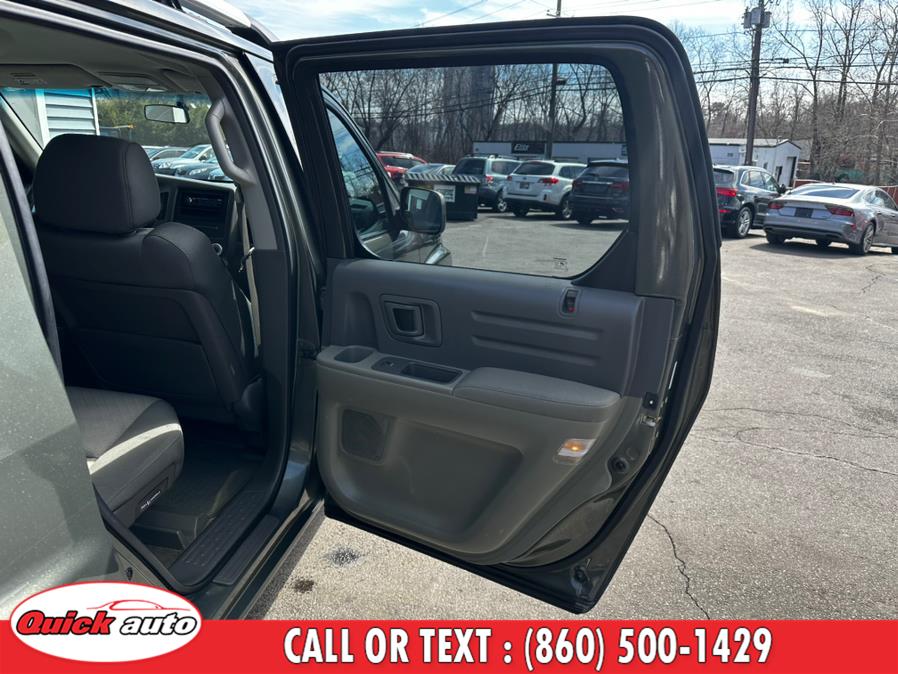 2006 Honda Ridgeline RTS AT, available for sale in Bristol, Connecticut | Quick Auto LLC. Bristol, Connecticut 2006 Honda Ridgeline RTS AT, available for sale in Bristol, Connecticut | Quick Auto LLC. Bristol, Connecticut