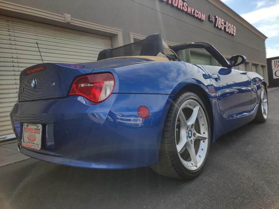 2007 BMW Z4 2dr Roadster 3.0si, available for sale in Wantagh, New York | Alpine Motors Inc. Wantagh, New York 2007 BMW Z4 2dr Roadster 3.0si, available for sale in Wantagh, New York | Alpine Motors Inc. Wantagh, New York