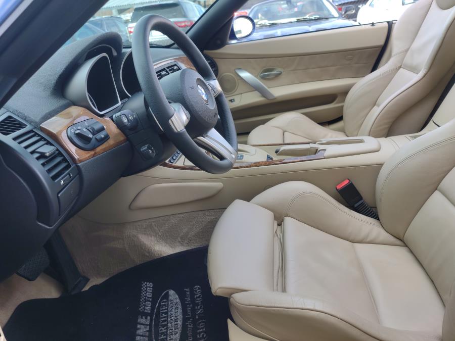 2007 BMW Z4 2dr Roadster 3.0si, available for sale in Wantagh, New York | Alpine Motors Inc. Wantagh, New York 2007 BMW Z4 2dr Roadster 3.0si, available for sale in Wantagh, New York | Alpine Motors Inc. Wantagh, New York