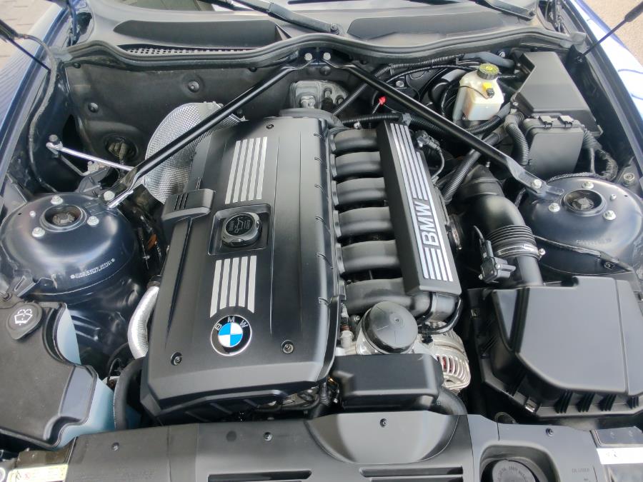2007 BMW Z4 2dr Roadster 3.0si, available for sale in Wantagh, New York | Alpine Motors Inc. Wantagh, New York 2007 BMW Z4 2dr Roadster 3.0si, available for sale in Wantagh, New York | Alpine Motors Inc. Wantagh, New York