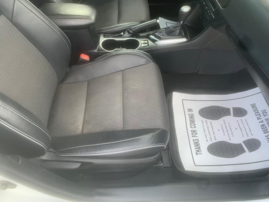 2016 Toyota Corolla 4dr Sdn CVT S (Natl), available for sale in Taunton, Massachusetts | Rt 138 Auto Center Inc . Taunton, Massachusetts 2016 Toyota Corolla 4dr Sdn CVT S (Natl), available for sale in Taunton, Massachusetts | Rt 138 Auto Center Inc . Taunton, Massachusetts