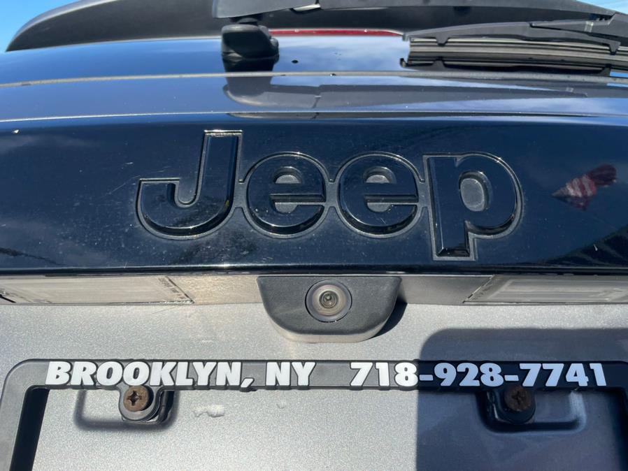 2013 Jeep Grand Cherokee 4WD 4dr Laredo Altitude *Ltd Avail*, available for sale in Brooklyn, New York | Worlds Best Auto Inc. Brooklyn, New York 2013 Jeep Grand Cherokee 4WD 4dr Laredo Altitude *Ltd Avail*, available for sale in Brooklyn, New York | Worlds Best Auto Inc. Brooklyn, New York