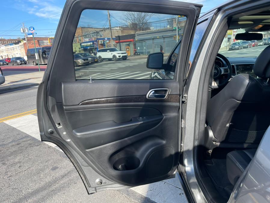 2013 Jeep Grand Cherokee 4WD 4dr Laredo Altitude *Ltd Avail*, available for sale in Brooklyn, New York | Worlds Best Auto Inc. Brooklyn, New York 2013 Jeep Grand Cherokee 4WD 4dr Laredo Altitude *Ltd Avail*, available for sale in Brooklyn, New York | Worlds Best Auto Inc. Brooklyn, New York