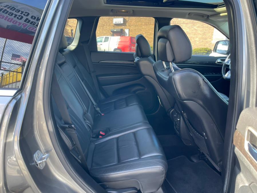 2013 Jeep Grand Cherokee 4WD 4dr Laredo Altitude *Ltd Avail*, available for sale in Brooklyn, New York | Worlds Best Auto Inc. Brooklyn, New York 2013 Jeep Grand Cherokee 4WD 4dr Laredo Altitude *Ltd Avail*, available for sale in Brooklyn, New York | Worlds Best Auto Inc. Brooklyn, New York