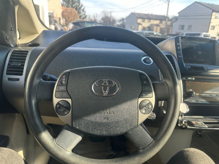 2006 Toyota Prius 5dr HB (Natl), available for sale in West Haven, Connecticut | Uzun Auto. West Haven, Connecticut 2006 Toyota Prius 5dr HB (Natl), available for sale in West Haven, Connecticut | Uzun Auto. West Haven, Connecticut