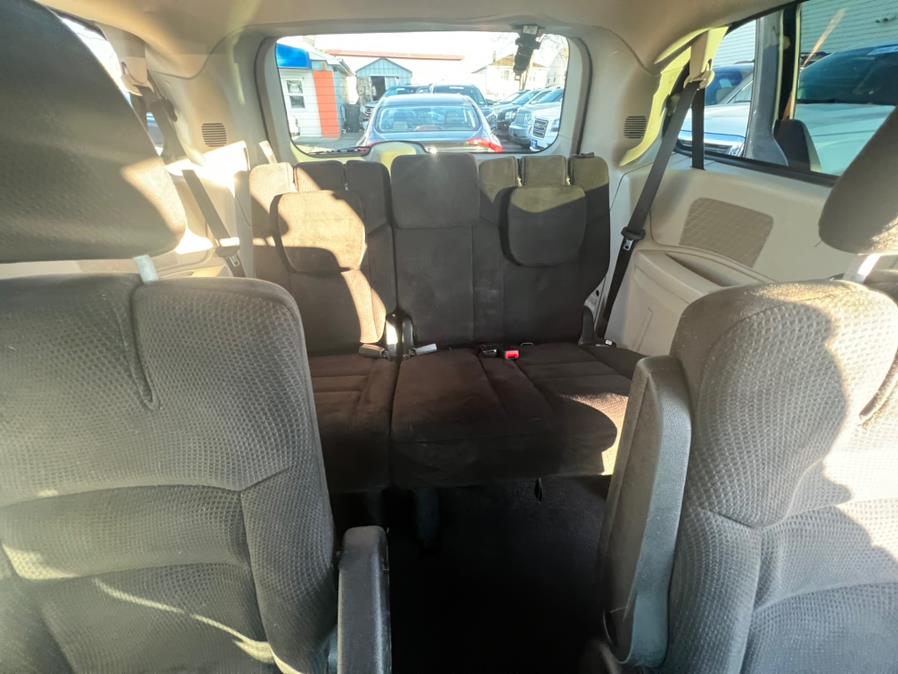 2015 Dodge Grand Caravan 4dr Wgn American Value Pkg, available for sale in Lodi, New Jersey | Route 46 Auto Sales Inc. Lodi, New Jersey 2015 Dodge Grand Caravan 4dr Wgn American Value Pkg, available for sale in Lodi, New Jersey | Route 46 Auto Sales Inc. Lodi, New Jersey