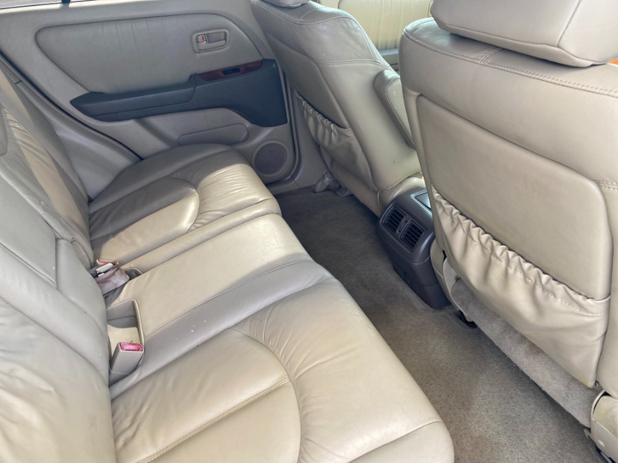1999 Lexus RX 300 Luxury SUV 4dr SUV 4WD, available for sale in Middle Village, New York | Middle Village Motors . Middle Village, New York 1999 Lexus RX 300 Luxury SUV 4dr SUV 4WD, available for sale in Middle Village, New York | Middle Village Motors . Middle Village, New York