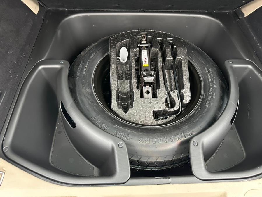 2015 Jeep Grand Cherokee 4WD 4dr Laredo, available for sale in New Britain, Connecticut | Central Auto Sales & Service. New Britain, Connecticut 2015 Jeep Grand Cherokee 4WD 4dr Laredo, available for sale in New Britain, Connecticut | Central Auto Sales & Service. New Britain, Connecticut