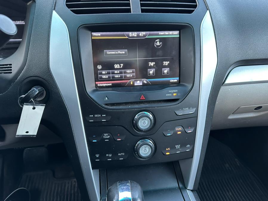 2013 Ford Explorer 4WD 4dr XLT, available for sale in New Britain, Connecticut | Central Auto Sales & Service. New Britain, Connecticut 2013 Ford Explorer 4WD 4dr XLT, available for sale in New Britain, Connecticut | Central Auto Sales & Service. New Britain, Connecticut
