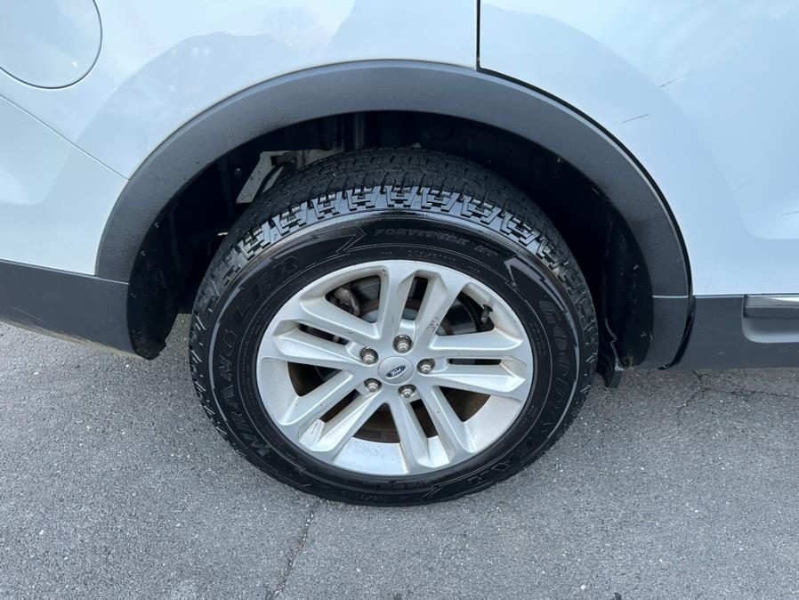 2013 Ford Explorer 4WD 4dr XLT, available for sale in New Britain, Connecticut | Central Auto Sales & Service. New Britain, Connecticut 2013 Ford Explorer 4WD 4dr XLT, available for sale in New Britain, Connecticut | Central Auto Sales & Service. New Britain, Connecticut
