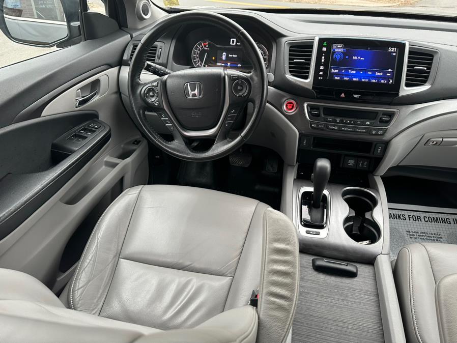 2016 Honda Pilot AWD 4dr EX-L w/Navi, available for sale in New Britain, Connecticut | Central Auto Sales & Service. New Britain, Connecticut 2016 Honda Pilot AWD 4dr EX-L w/Navi, available for sale in New Britain, Connecticut | Central Auto Sales & Service. New Britain, Connecticut