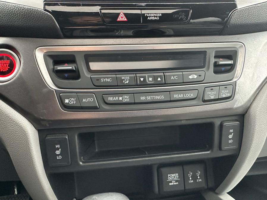 2016 Honda Pilot AWD 4dr EX-L w/Navi, available for sale in New Britain, Connecticut | Central Auto Sales & Service. New Britain, Connecticut 2016 Honda Pilot AWD 4dr EX-L w/Navi, available for sale in New Britain, Connecticut | Central Auto Sales & Service. New Britain, Connecticut