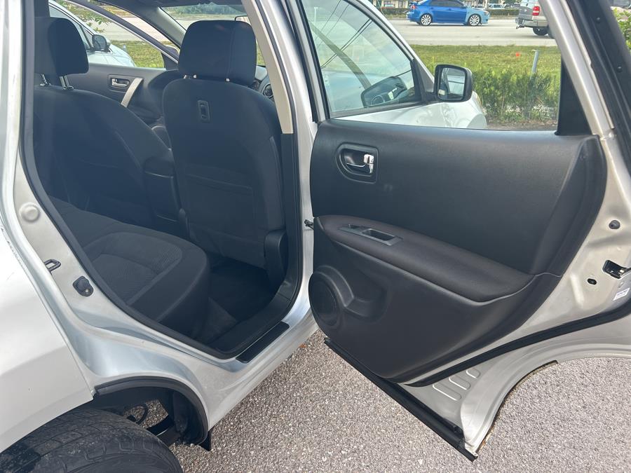 2013 Nissan Rogue FWD 4dr S, available for sale in Kissimmee, Florida | Central florida Auto Trader. Kissimmee, Florida 2013 Nissan Rogue FWD 4dr S, available for sale in Kissimmee, Florida | Central florida Auto Trader. Kissimmee, Florida
