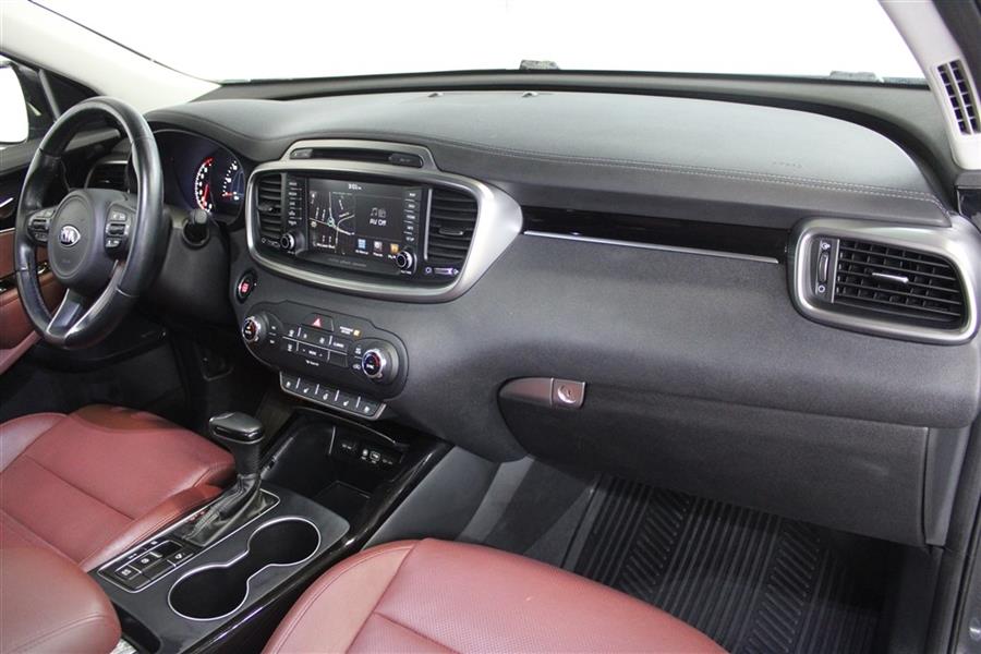 2018 Kia Sorento SX, available for sale in Paterson, New Jersey | Fast Track Motors. Paterson, New Jersey 2018 Kia Sorento SX, available for sale in Paterson, New Jersey | Fast Track Motors. Paterson, New Jersey