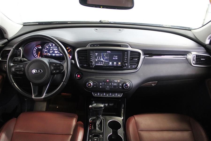 2018 Kia Sorento SX, available for sale in Paterson, New Jersey | Fast Track Motors. Paterson, New Jersey 2018 Kia Sorento SX, available for sale in Paterson, New Jersey | Fast Track Motors. Paterson, New Jersey
