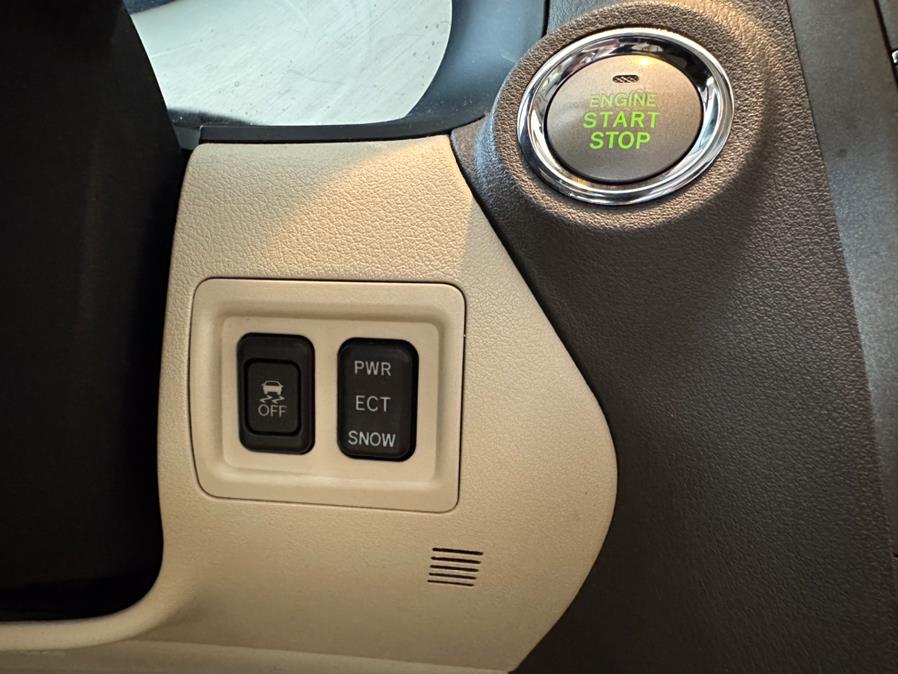 2011 Lexus IS 250 4dr Sport Sdn Auto AWD, available for sale in West Hartford, Connecticut | AutoMax. West Hartford, Connecticut 2011 Lexus IS 250 4dr Sport Sdn Auto AWD, available for sale in West Hartford, Connecticut | AutoMax. West Hartford, Connecticut