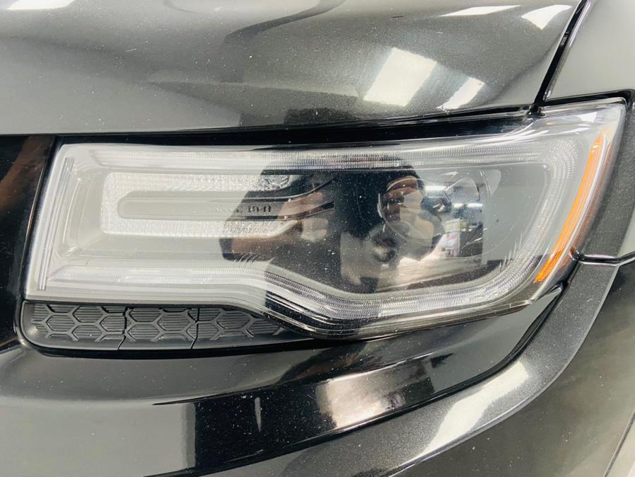 2015 Jeep Grand Cherokee 4WD 4dr SRT, available for sale in Linden, New Jersey | East Coast Auto Group. Linden, New Jersey 2015 Jeep Grand Cherokee 4WD 4dr SRT, available for sale in Linden, New Jersey | East Coast Auto Group. Linden, New Jersey