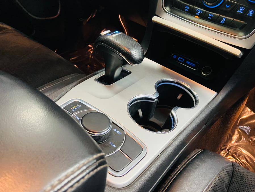 2015 Jeep Grand Cherokee 4WD 4dr SRT, available for sale in Linden, New Jersey | East Coast Auto Group. Linden, New Jersey 2015 Jeep Grand Cherokee 4WD 4dr SRT, available for sale in Linden, New Jersey | East Coast Auto Group. Linden, New Jersey