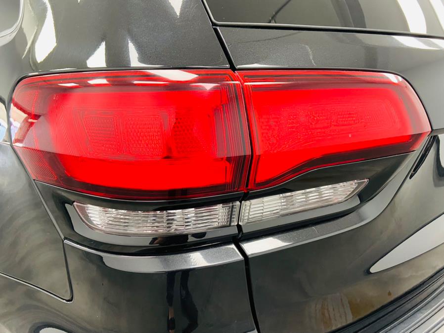 2015 Jeep Grand Cherokee 4WD 4dr SRT, available for sale in Linden, New Jersey | East Coast Auto Group. Linden, New Jersey 2015 Jeep Grand Cherokee 4WD 4dr SRT, available for sale in Linden, New Jersey | East Coast Auto Group. Linden, New Jersey