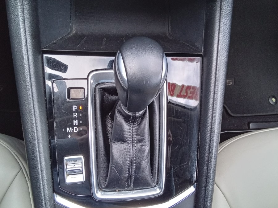 2021 Mazda CX-5 Carbon Edition FWD, available for sale in Irvington, New Jersey | NJ Used Cars Center. Irvington, New Jersey 2021 Mazda CX-5 Carbon Edition FWD, available for sale in Irvington, New Jersey | NJ Used Cars Center. Irvington, New Jersey