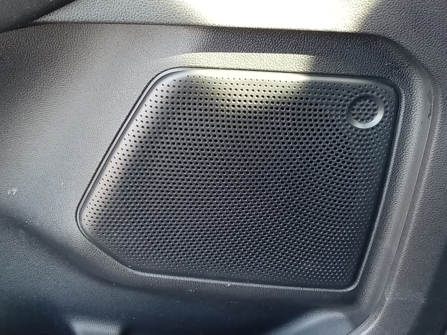 2020 Ford Escape SE AWD, available for sale in Irvington, New Jersey | NJ Used Cars Center. Irvington, New Jersey 2020 Ford Escape SE AWD, available for sale in Irvington, New Jersey | NJ Used Cars Center. Irvington, New Jersey