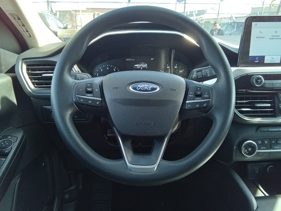 2020 Ford Escape SE AWD, available for sale in Irvington, New Jersey | NJ Used Cars Center. Irvington, New Jersey 2020 Ford Escape SE AWD, available for sale in Irvington, New Jersey | NJ Used Cars Center. Irvington, New Jersey