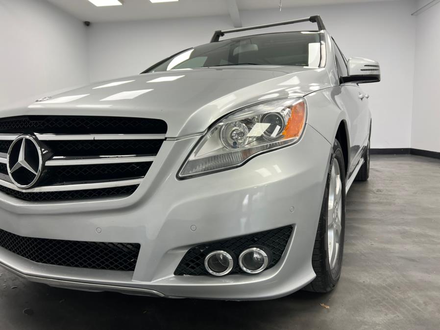 2011 Mercedes-Benz R-Class 4MATIC 4dr R350, available for sale in Elizabeth, New Jersey | M Auto Group. Elizabeth, New Jersey 2011 Mercedes-Benz R-Class 4MATIC 4dr R350, available for sale in Elizabeth, New Jersey | M Auto Group. Elizabeth, New Jersey