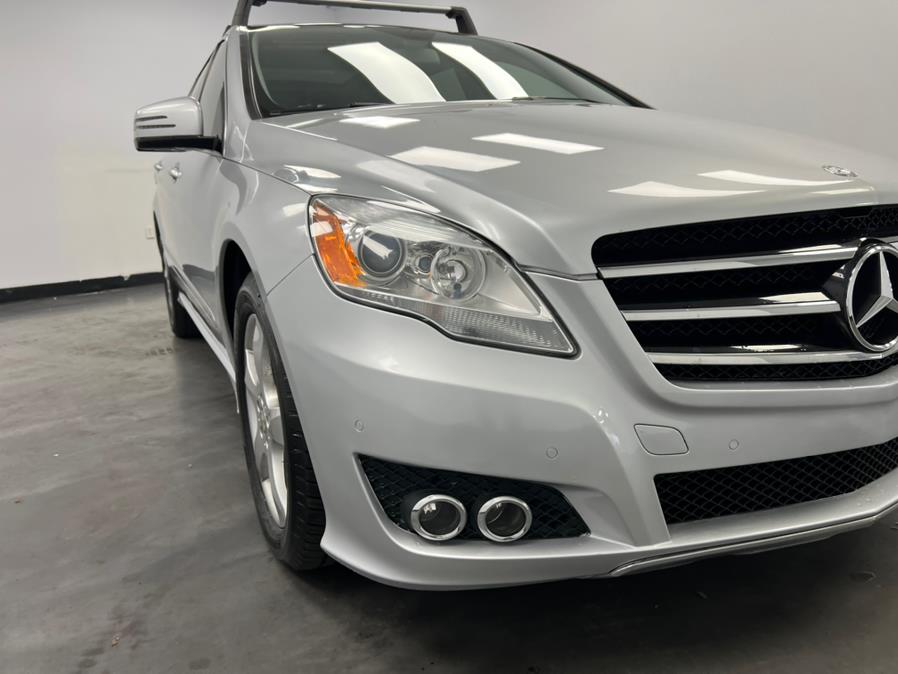 2011 Mercedes-Benz R-Class 4MATIC 4dr R350, available for sale in Elizabeth, New Jersey | M Auto Group. Elizabeth, New Jersey 2011 Mercedes-Benz R-Class 4MATIC 4dr R350, available for sale in Elizabeth, New Jersey | M Auto Group. Elizabeth, New Jersey