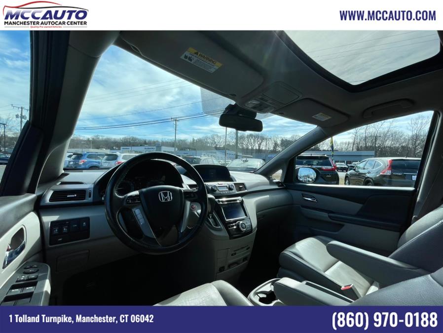 2016 Honda Odyssey 5dr EX-L w/RES, available for sale in Manchester, Connecticut | Manchester Autocar Center. Manchester, Connecticut 2016 Honda Odyssey 5dr EX-L w/RES, available for sale in Manchester, Connecticut | Manchester Autocar Center. Manchester, Connecticut