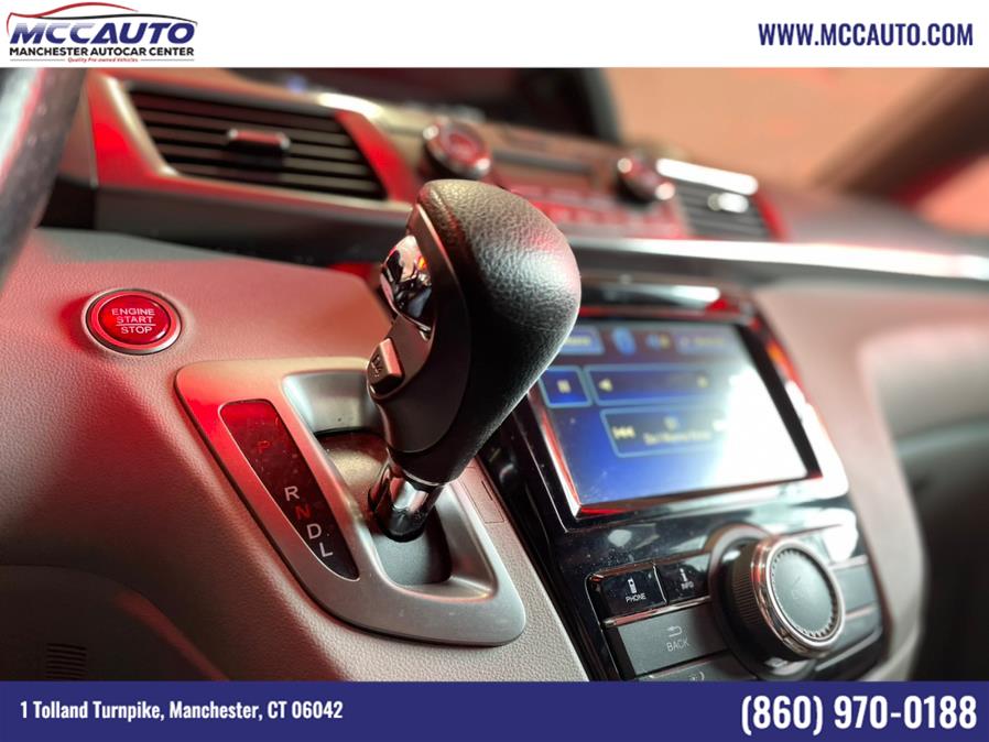 2016 Honda Odyssey 5dr EX-L w/RES, available for sale in Manchester, Connecticut | Manchester Autocar Center. Manchester, Connecticut 2016 Honda Odyssey 5dr EX-L w/RES, available for sale in Manchester, Connecticut | Manchester Autocar Center. Manchester, Connecticut