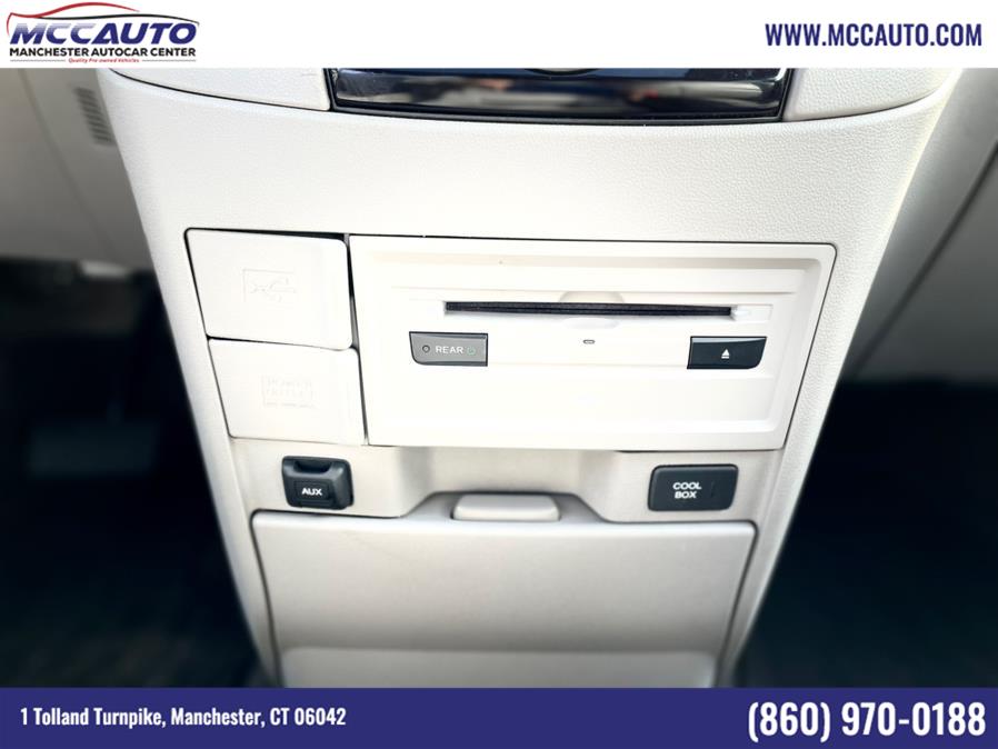 2016 Honda Odyssey 5dr EX-L w/RES, available for sale in Manchester, Connecticut | Manchester Autocar Center. Manchester, Connecticut 2016 Honda Odyssey 5dr EX-L w/RES, available for sale in Manchester, Connecticut | Manchester Autocar Center. Manchester, Connecticut