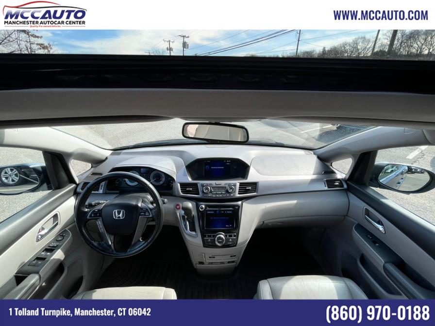2016 Honda Odyssey 5dr EX-L w/RES, available for sale in Manchester, Connecticut | Manchester Autocar Center. Manchester, Connecticut 2016 Honda Odyssey 5dr EX-L w/RES, available for sale in Manchester, Connecticut | Manchester Autocar Center. Manchester, Connecticut